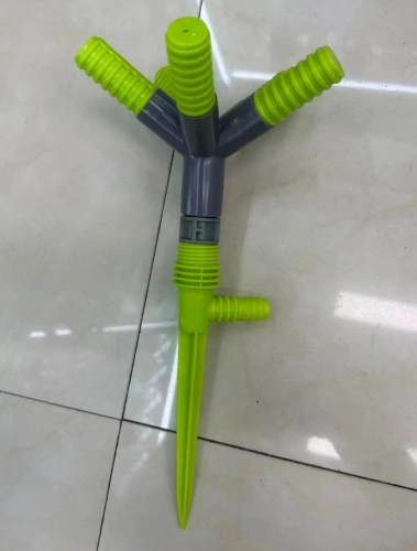 Разбрызгиватель "Green" на колышке 5 леек 29см. ДоброСад