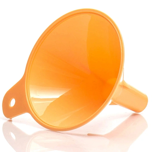 Воронка пластиковая d-8см_6