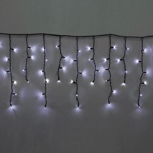 Гирлянда для улицы БАХРОМА "Мерцание" ш5м* в40/60см 180 ламп LED, черный провод, IP-65, Белый  (возможность соединения)